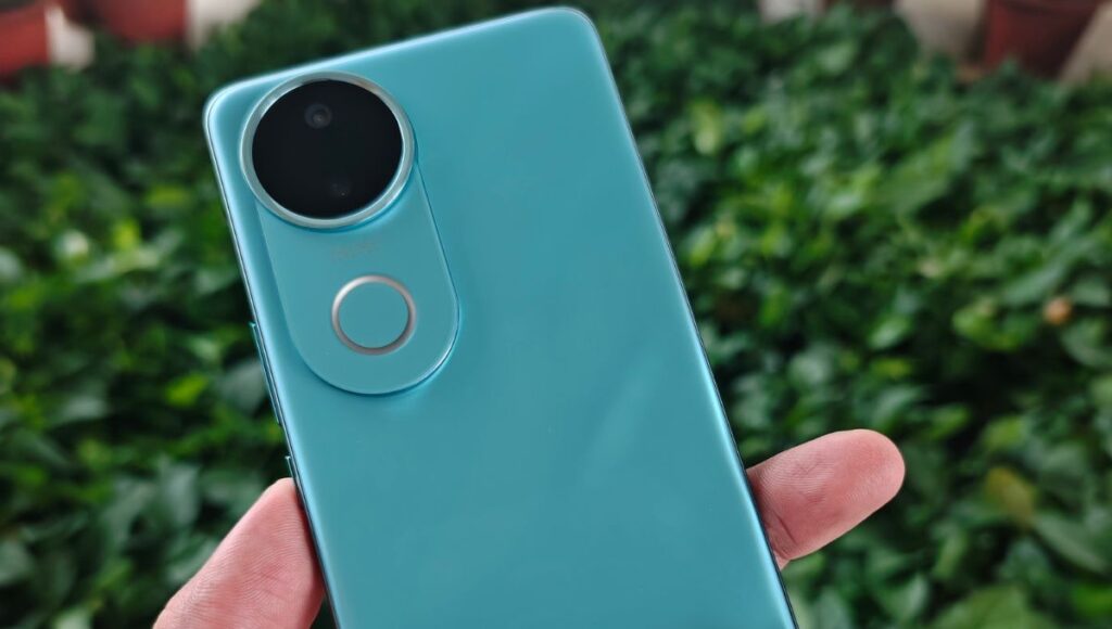 iQOO Z10R